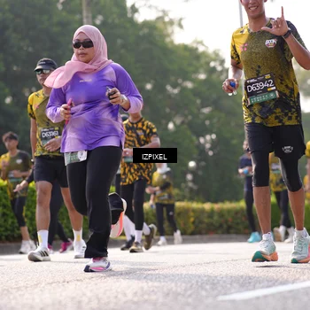 Runner Photo 6563619