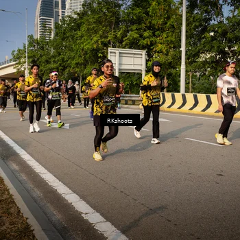 Runner Photo 6563691