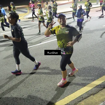 Runner Photo 6563694