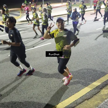 Runner Photo 6563698