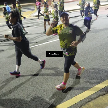 Runner Photo 6563700