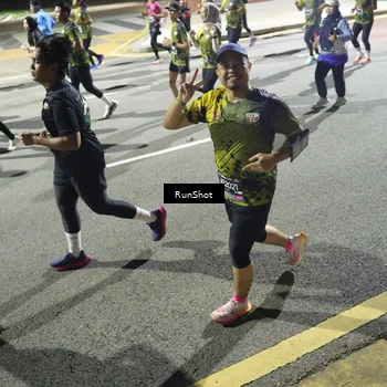Runner Photo 6563703