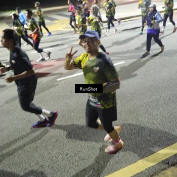 Runner Photo 6563723