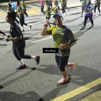 Runner Photo 6563739
