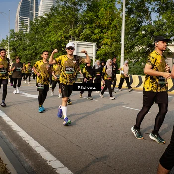 Runner Photo 6563749