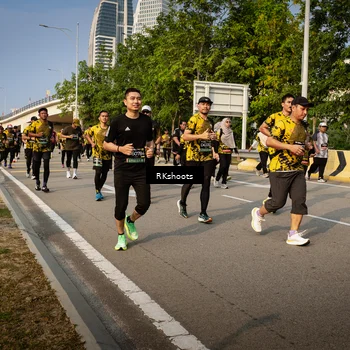 Runner Photo 6563756