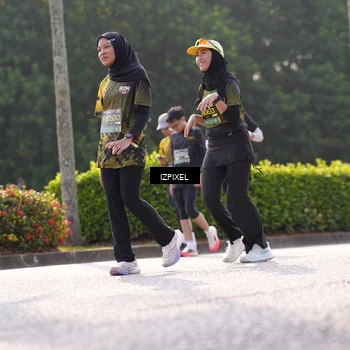 Runner Photo 6563791