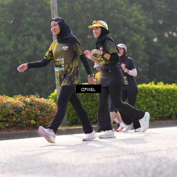 Runner Photo 6563793