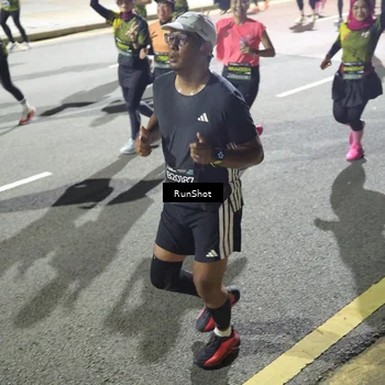 Runner Photo 6563798