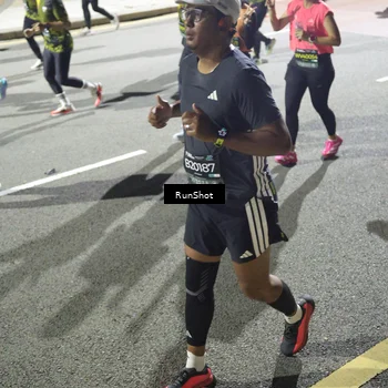 Runner Photo 6563829