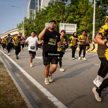 Runner Photo 6563868