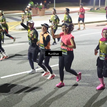 Runner Photo 6563877