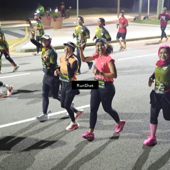 Runner Photo 6563883