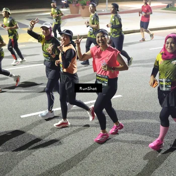 Runner Photo 6563914