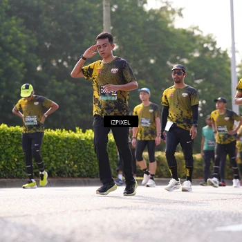 Runner Photo 6563943