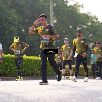 Runner Photo 6563948