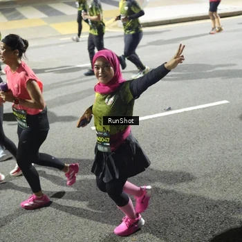 Runner Photo 6563974