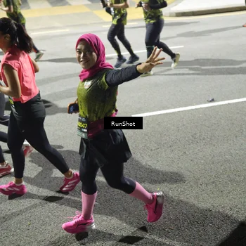 Runner Photo 6564001