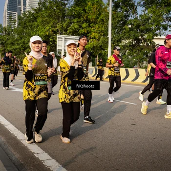 Runner Photo 6564006