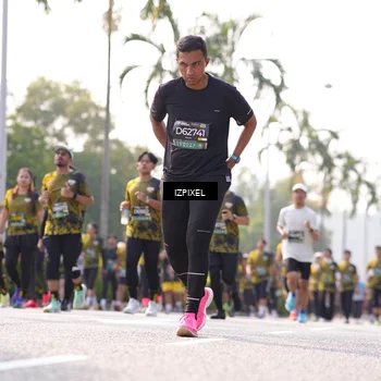 Runner Photo 6564024