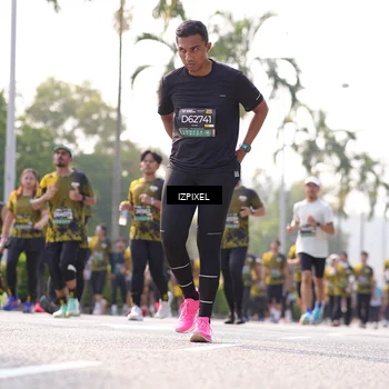 Runner Photo 6564029