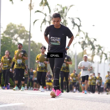 Runner Photo 6564031