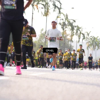 Runner Photo 6564054