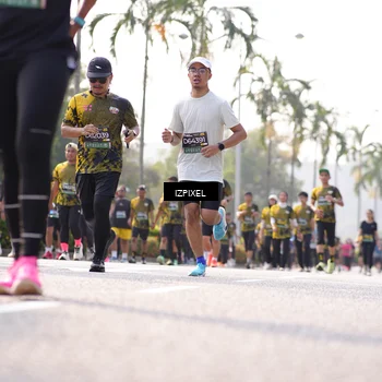 Runner Photo 6564075