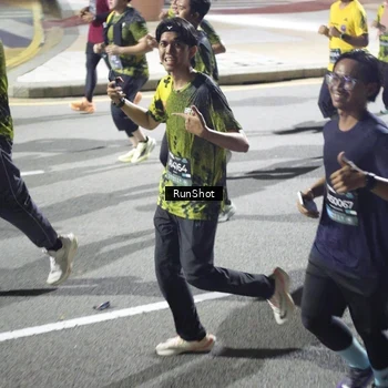 Runner Photo 6564088