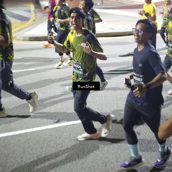 Runner Photo 6564092