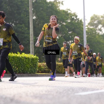 Runner Photo 6564123