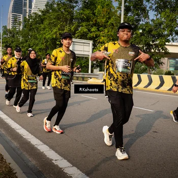 Runner Photo 6564136