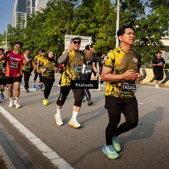 Runner Photo 6564235