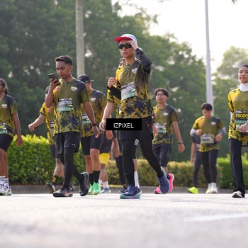 Runner Photo 6564310