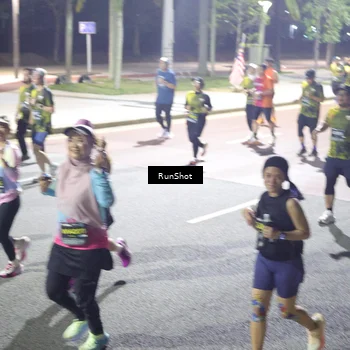 Runner Photo 6564326