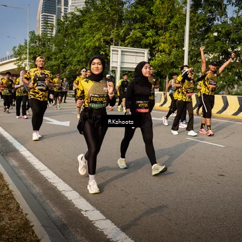 Runner Photo 6564345