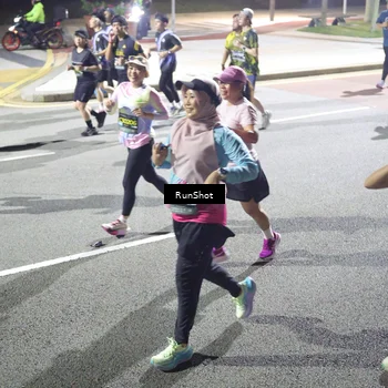 Runner Photo 6564347