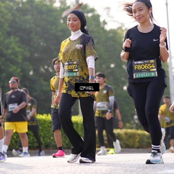 Runner Photo 6564413