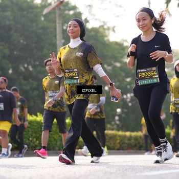 Runner Photo 6564422