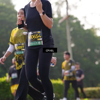 Runner Photo 6564435