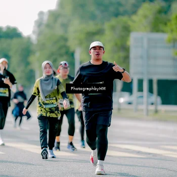 Runner Photo 6564486