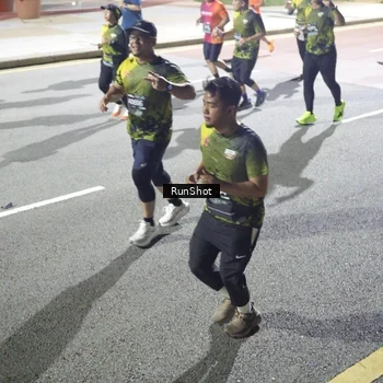 Runner Photo 6564496