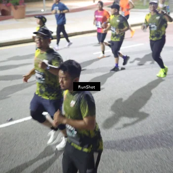 Runner Photo 6564503
