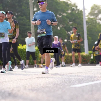 Runner Photo 6564653