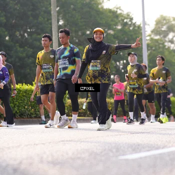 Runner Photo 6564702