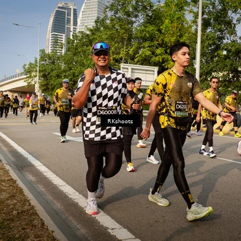 Runner Photo 6564757