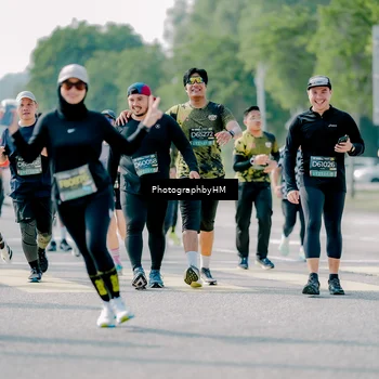 Runner Photo 6564759