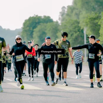Runner Photo 6564771