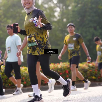 Runner Photo 6564809
