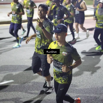 Runner Photo 6564921